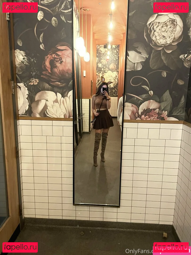 megariley Onlyfans Photo Gallery 