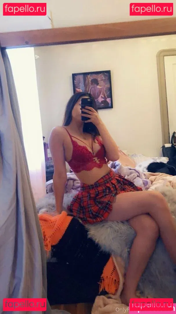 megariley Onlyfans Photo Gallery 