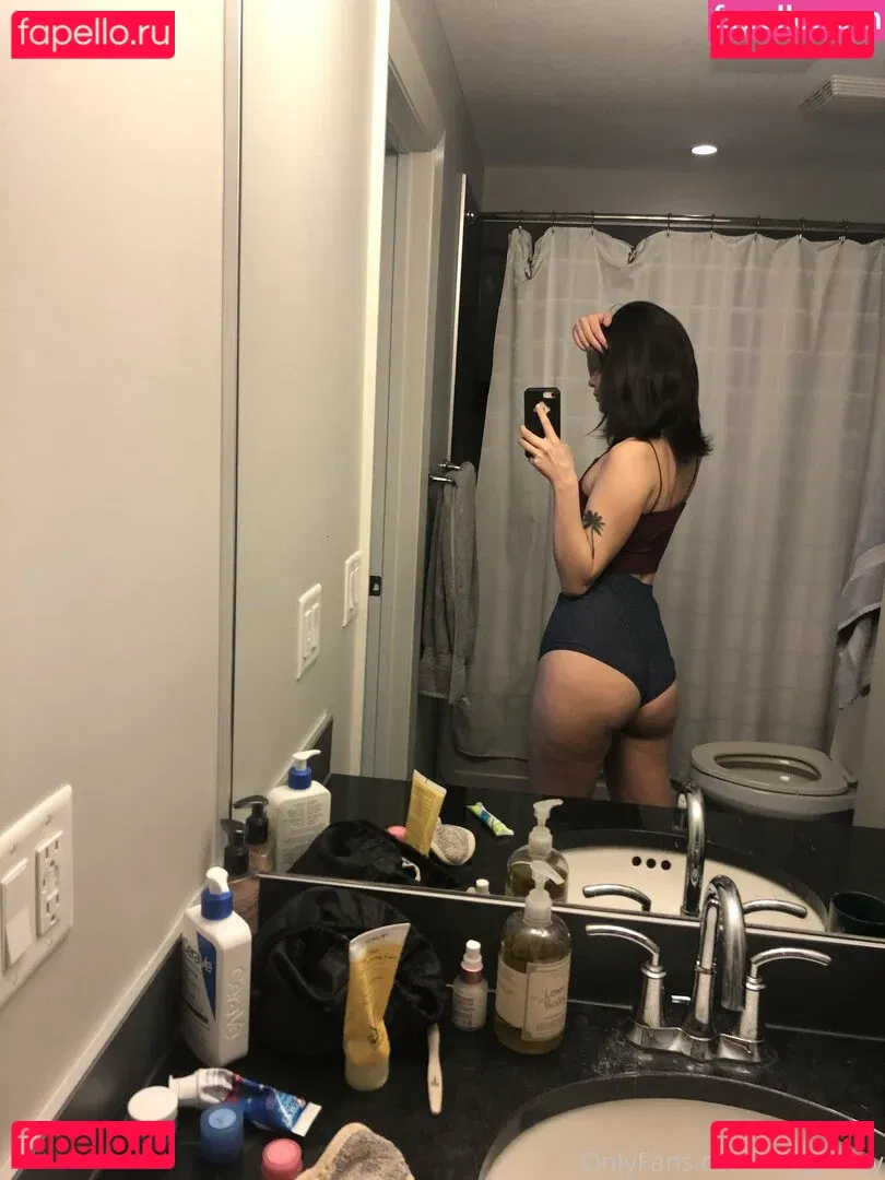 megariley Onlyfans Photo Gallery 