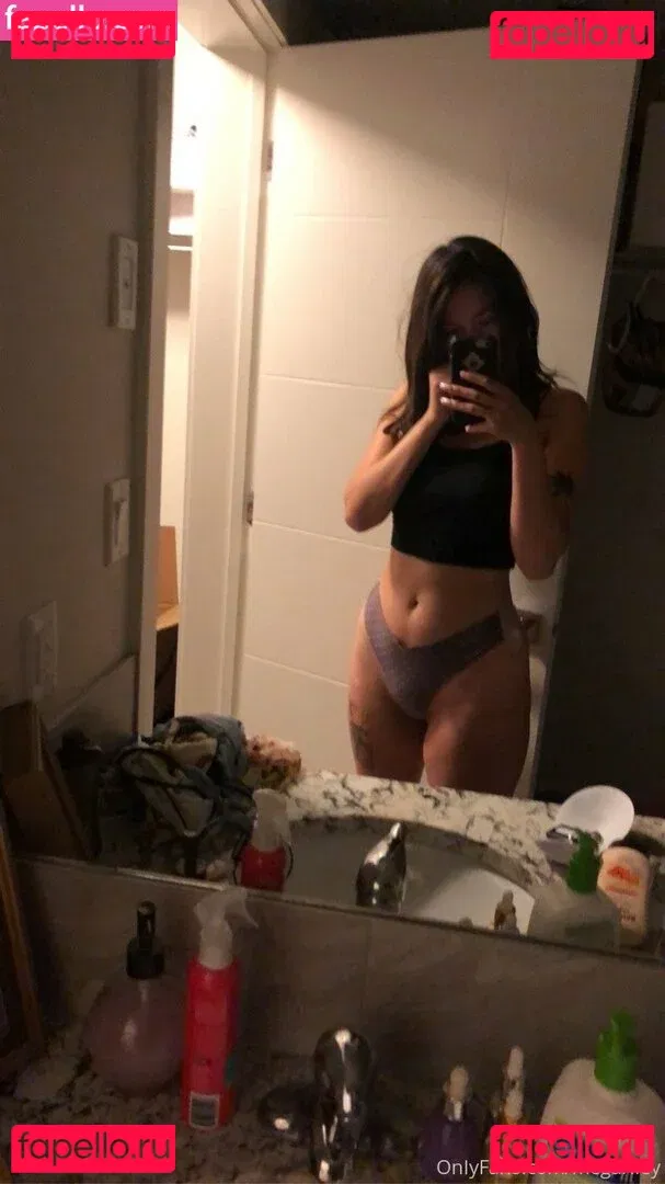 megariley Onlyfans Photo Gallery 