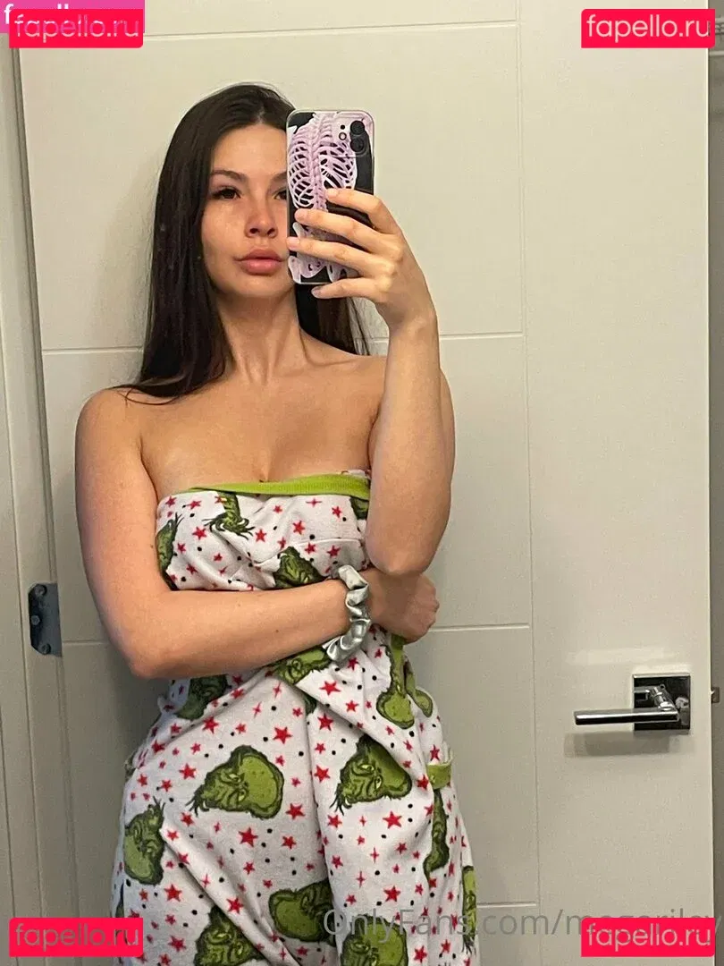 megariley Onlyfans Photo Gallery 