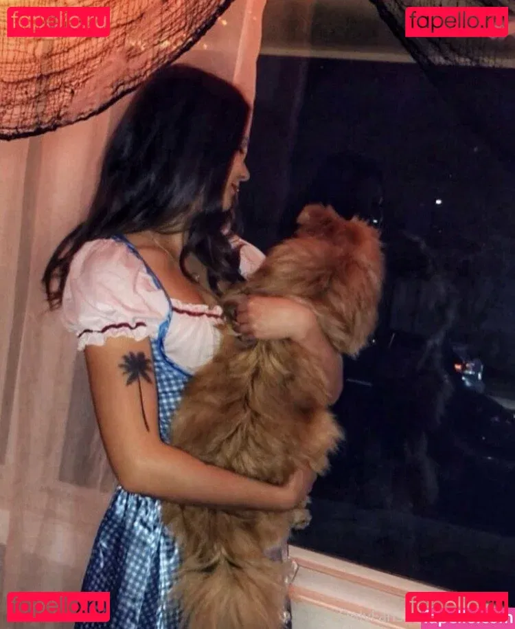 megariley Onlyfans Photo Gallery 