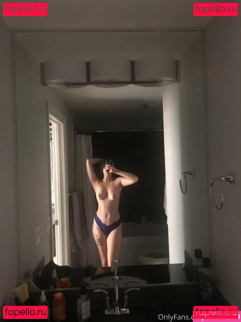 megariley Onlyfans Photo Gallery 