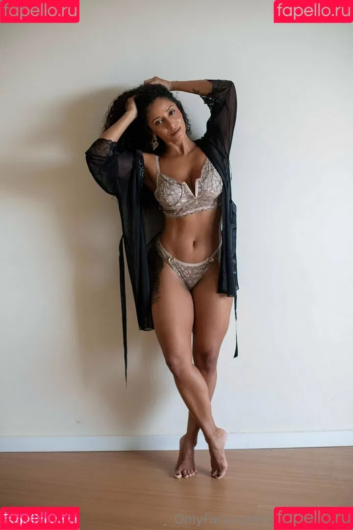 millaferrazzo Onlyfans Photo Gallery 