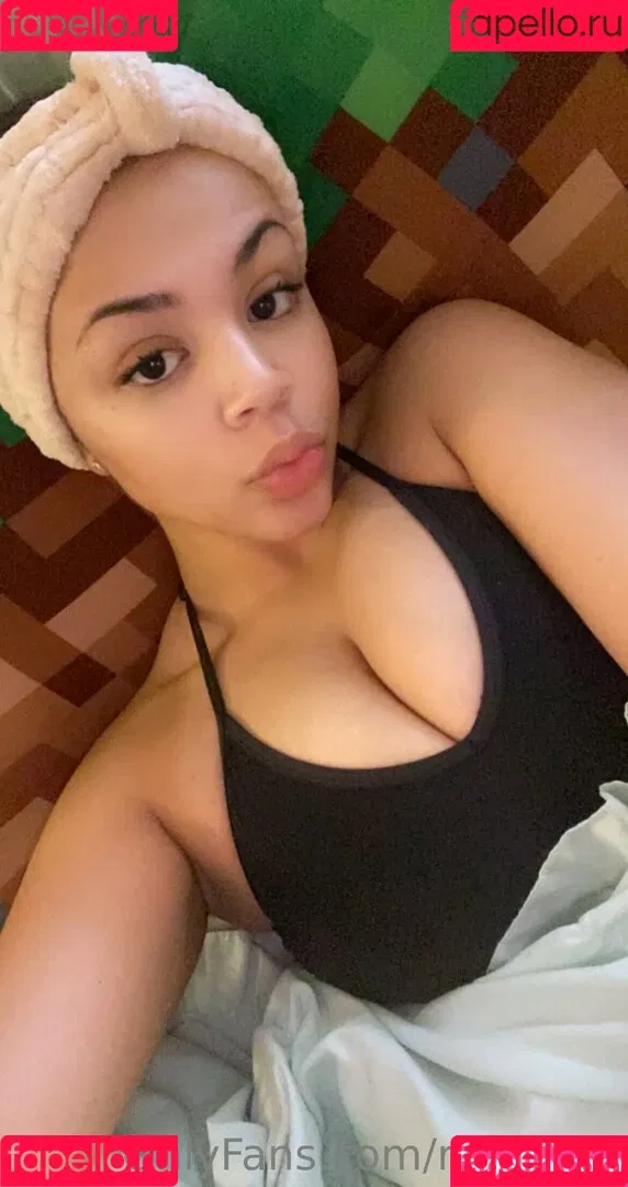 ri.leaked Onlyfans Photo Gallery 
