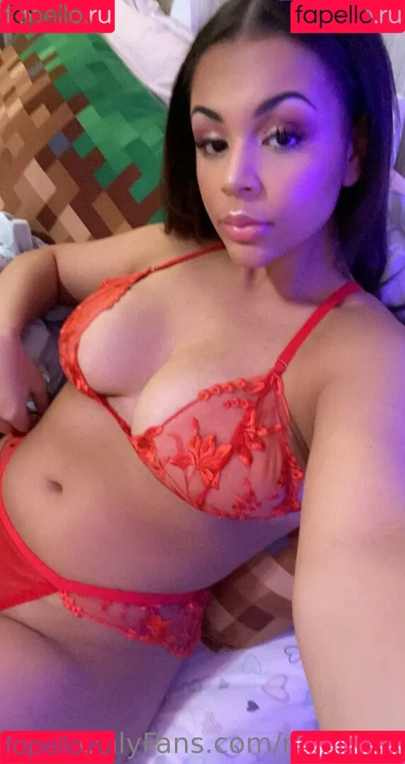 ri.leaked Onlyfans Photo Gallery 