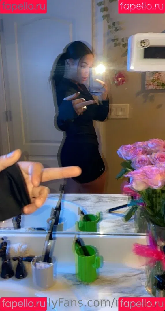 ri.leaked Onlyfans Photo Gallery 