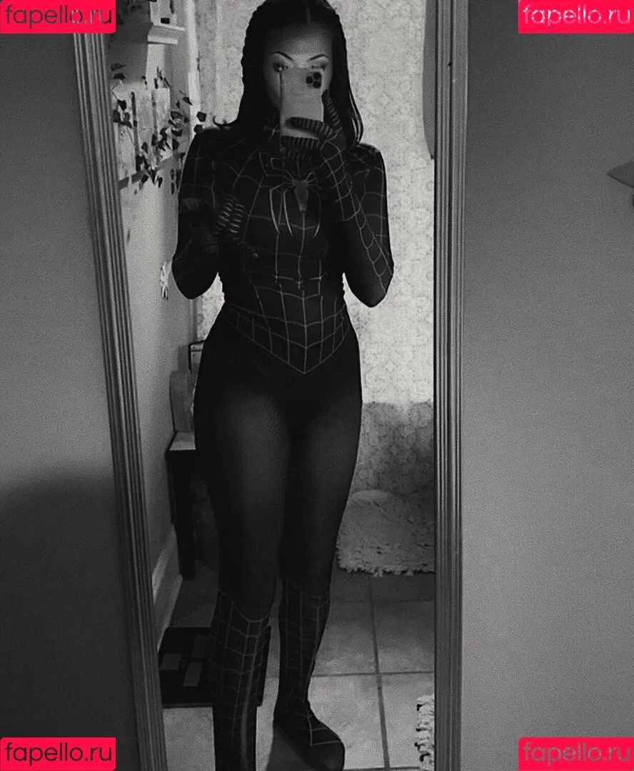 ri.leaked Onlyfans Photo Gallery 