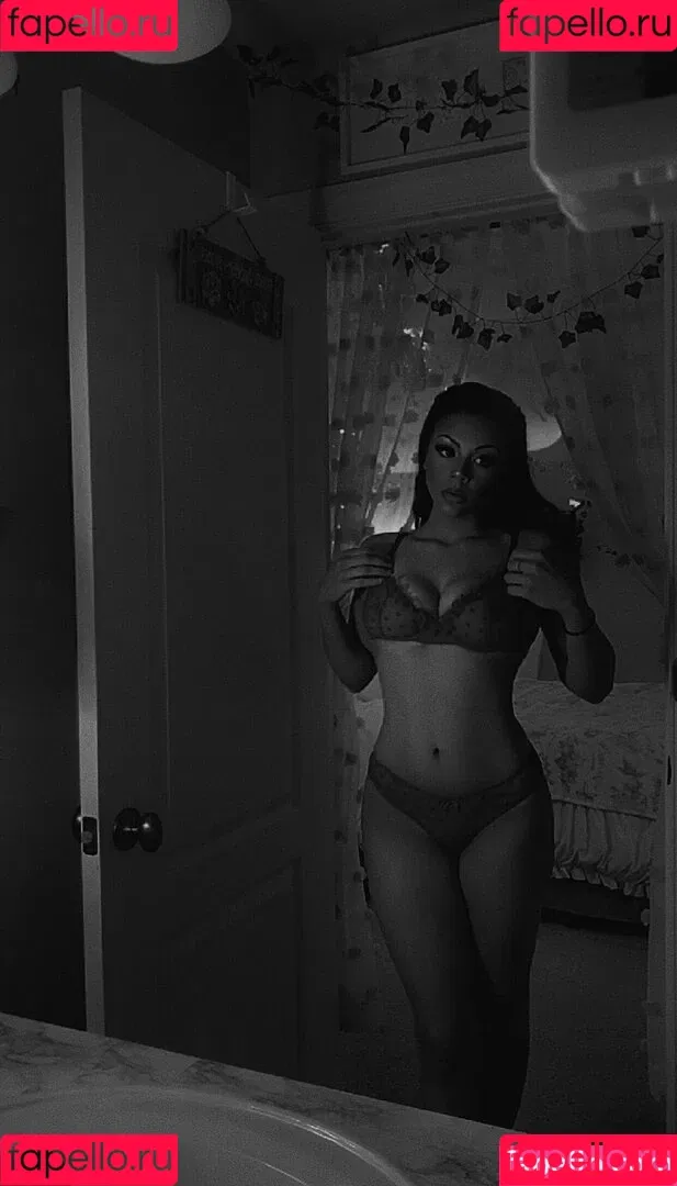 ri.leaked Onlyfans Photo Gallery 