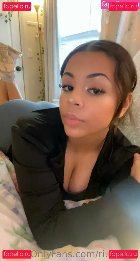 ri.leaked Onlyfans Photo Gallery 