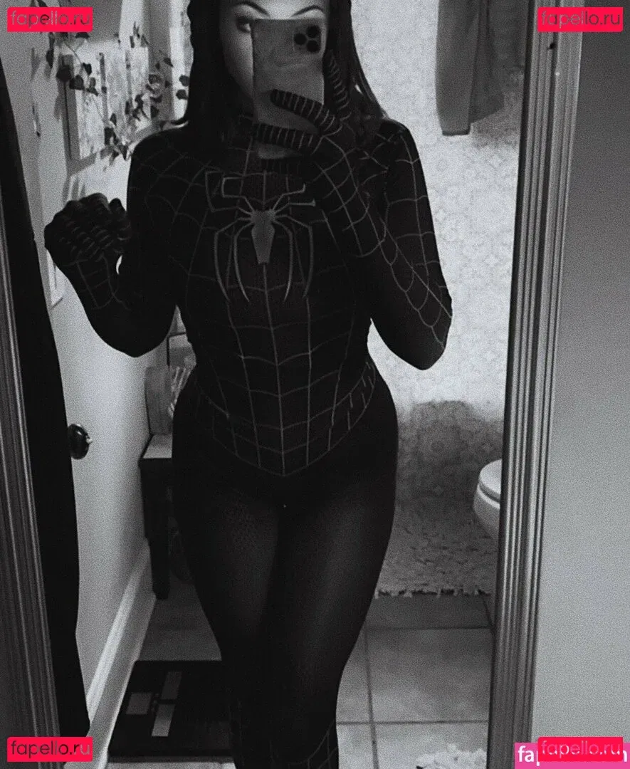 ri.leaked Onlyfans Photo Gallery 