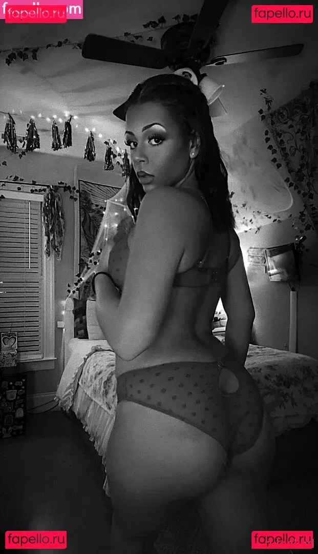 ri.leaked Onlyfans Photo Gallery 