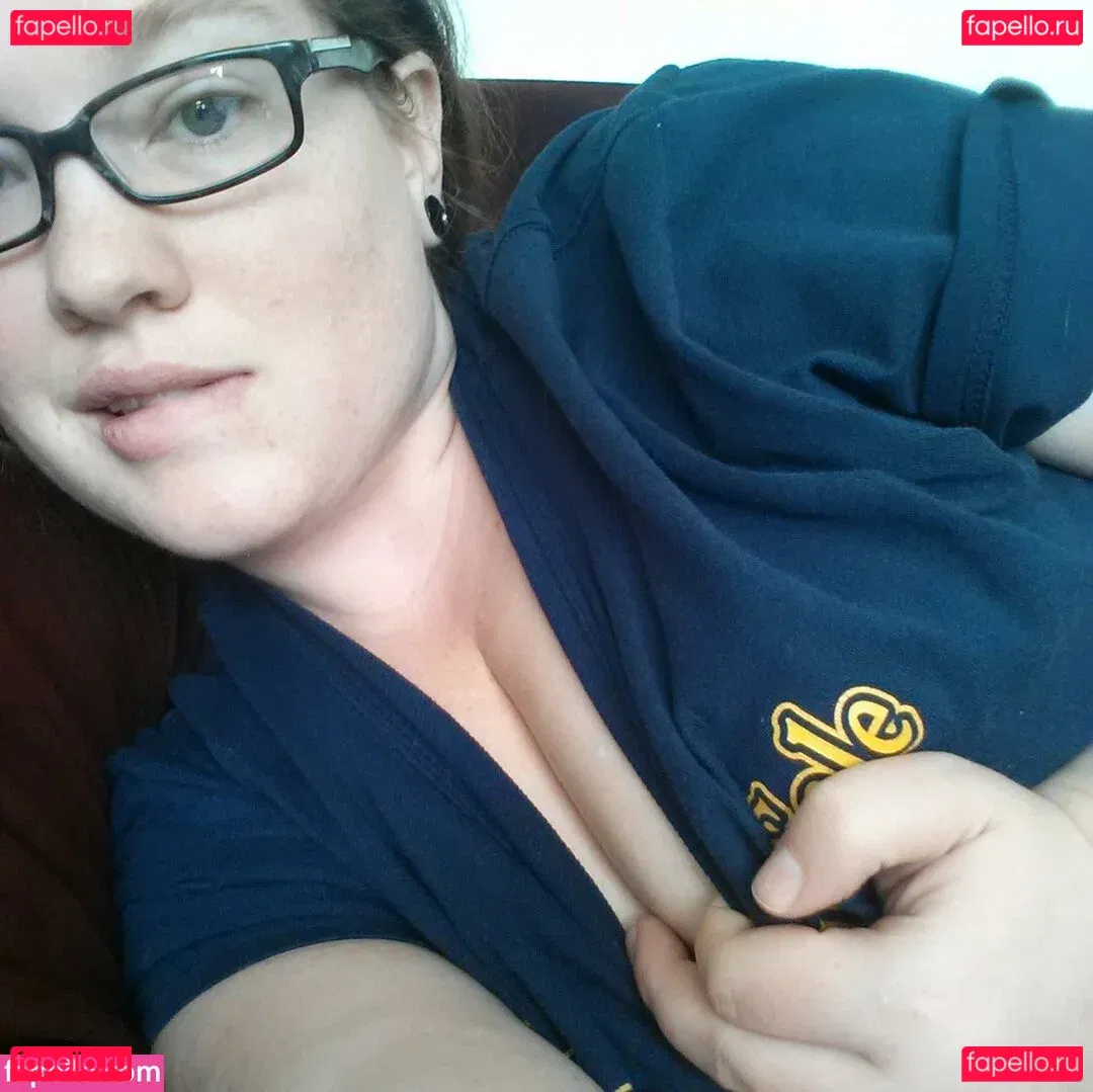 Naughtymommy1 Onlyfans Photo Gallery 