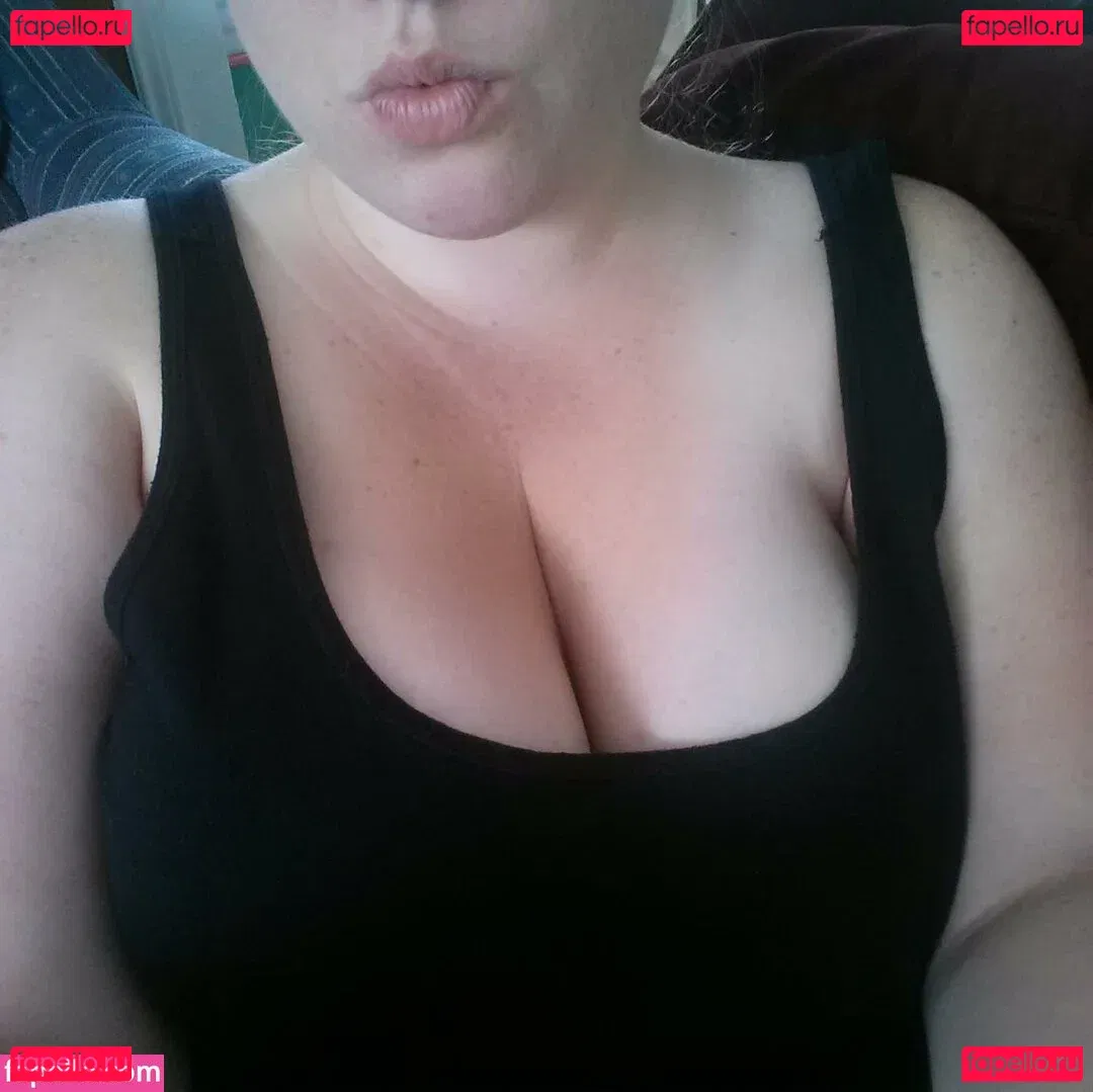 Naughtymommy1 Onlyfans Photo Gallery 