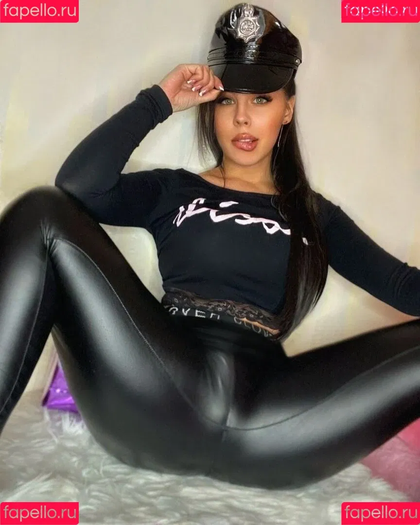 Faina Malinovskaya Onlyfans Photo Gallery 