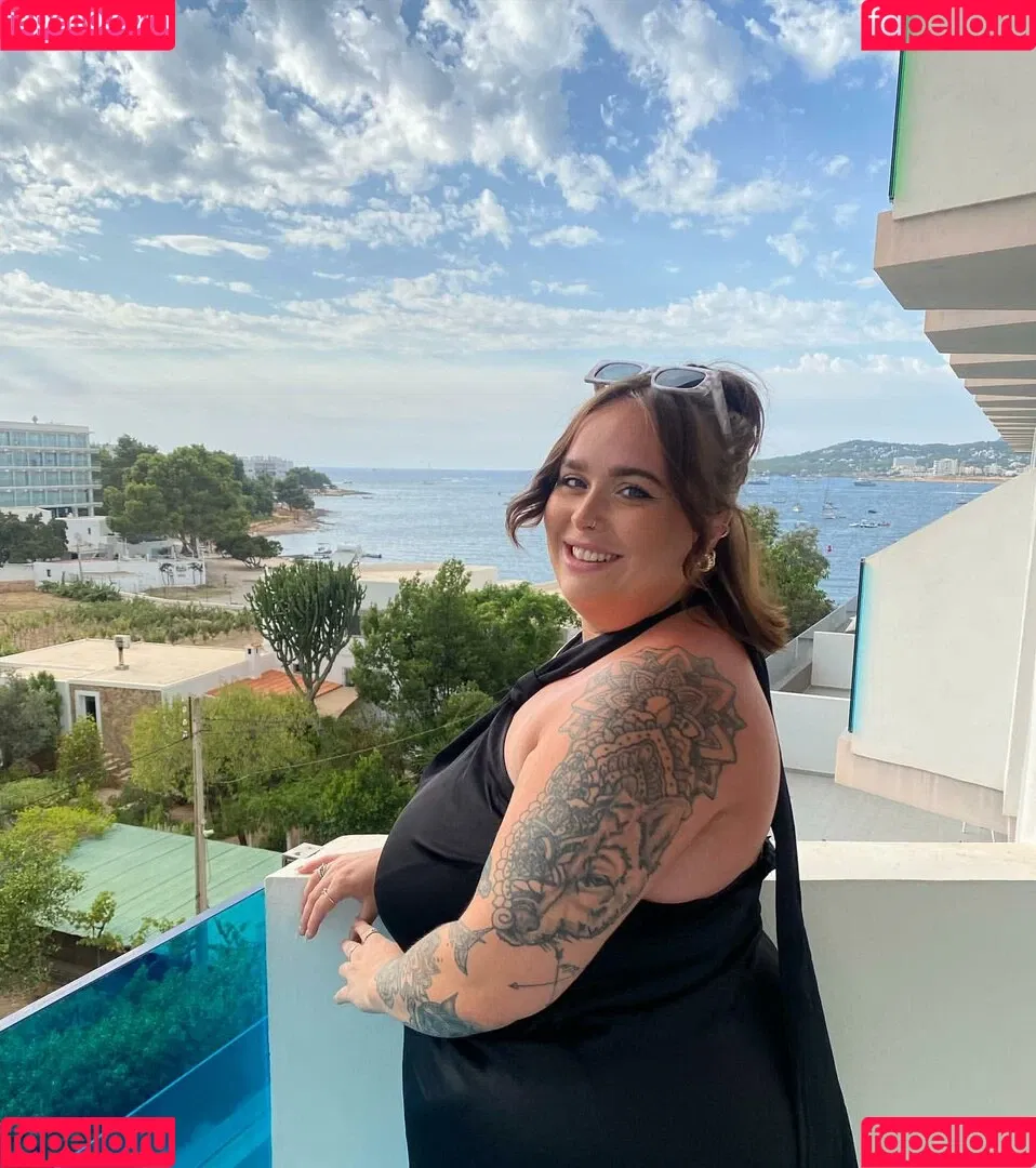 Chloe Hatton Onlyfans Photo Gallery 