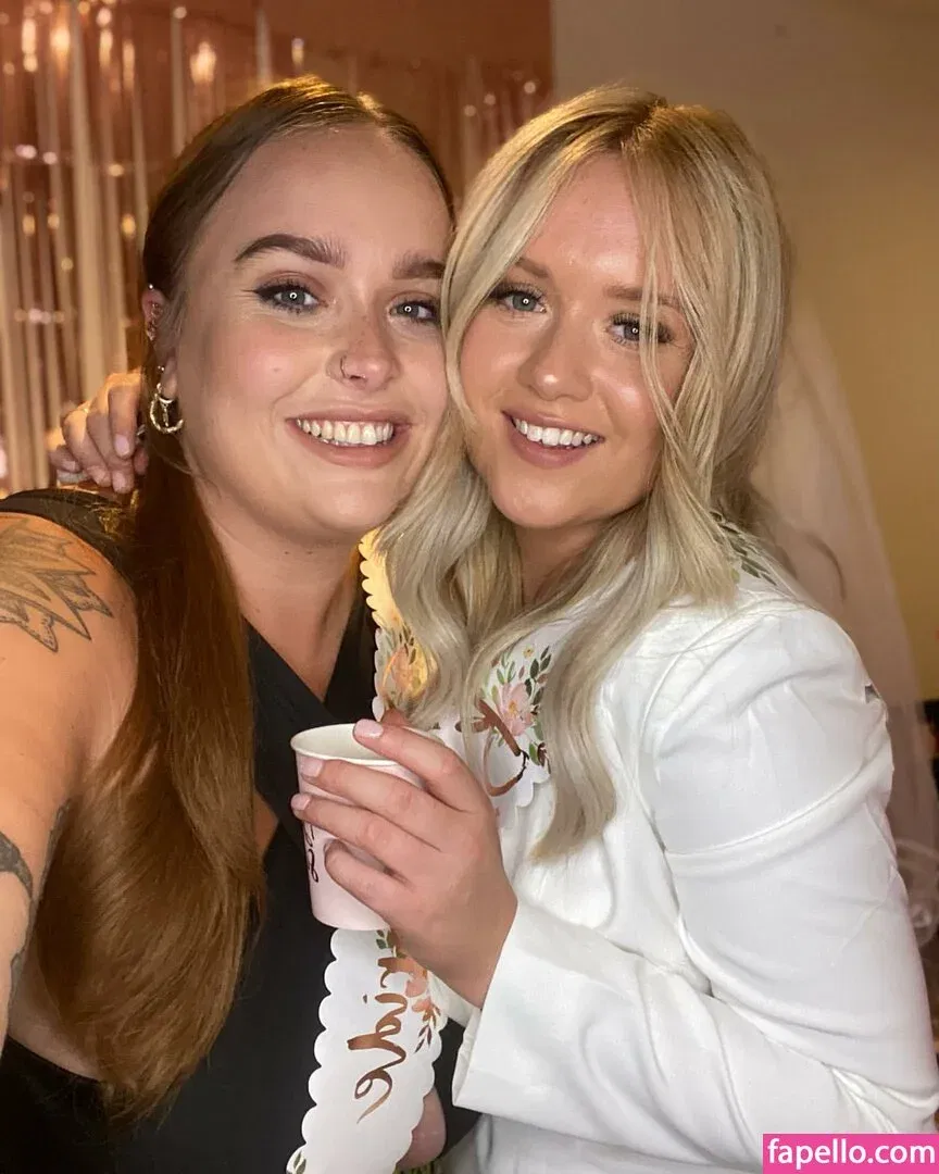 Chloe Hatton Onlyfans Photo Gallery 