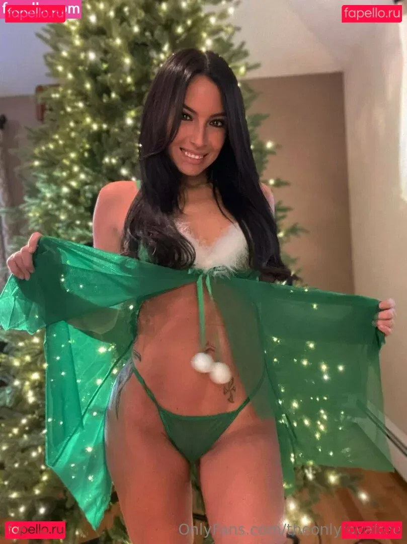 theonlylayafree Onlyfans Photo Gallery 