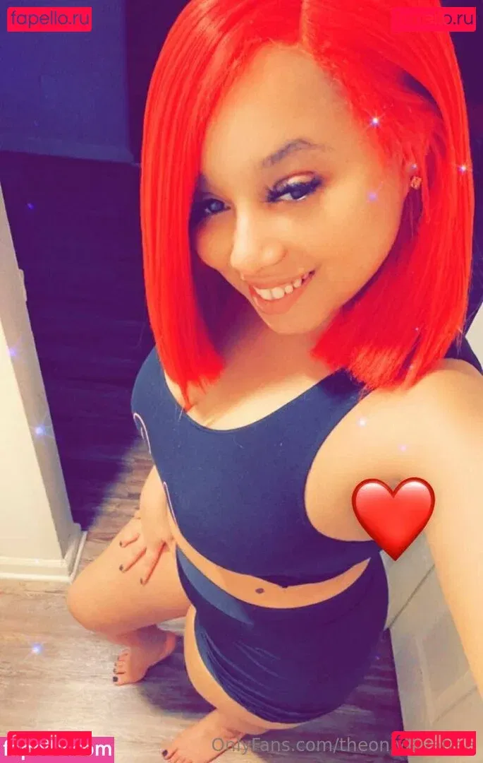 theonlylayafree Onlyfans Photo Gallery 