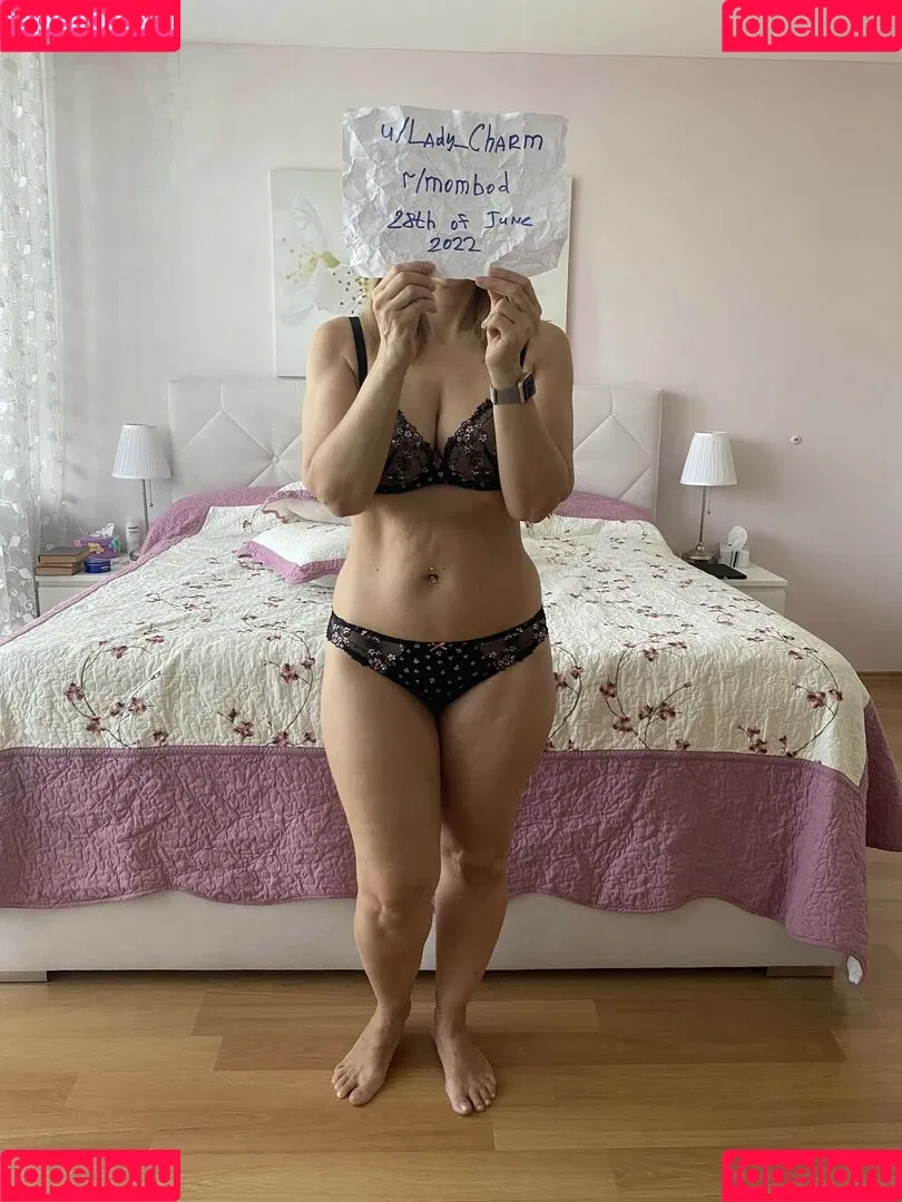 LadyCharm Onlyfans Photo Gallery 