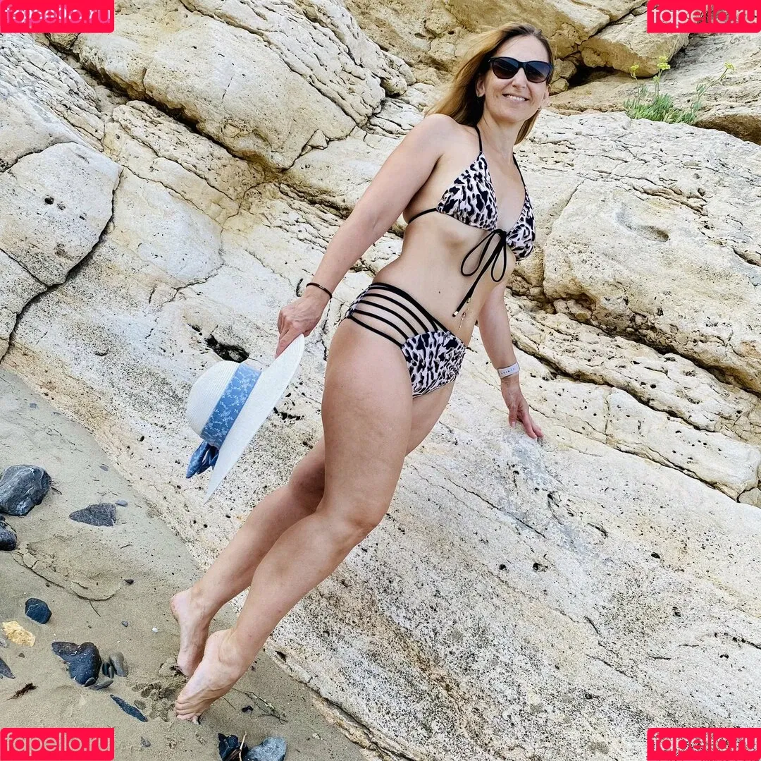 LadyCharm Onlyfans Photo Gallery 