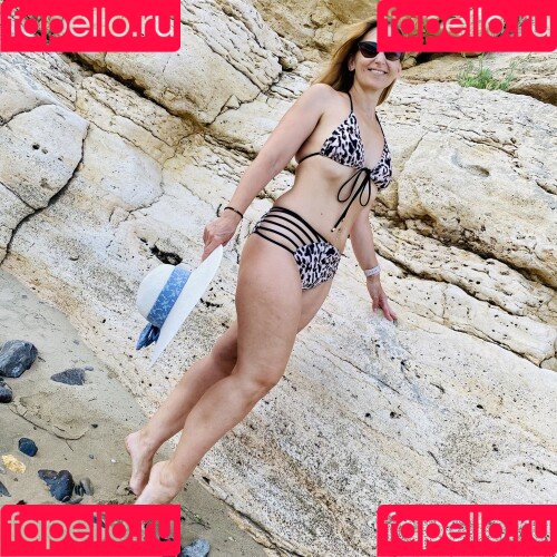 LadyCharm Onlyfans Photo Gallery 