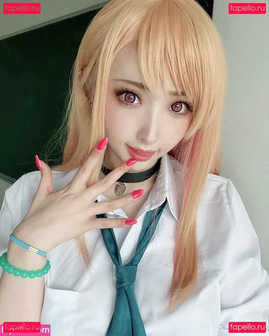 Momoiro Reku Onlyfans Photo Gallery 