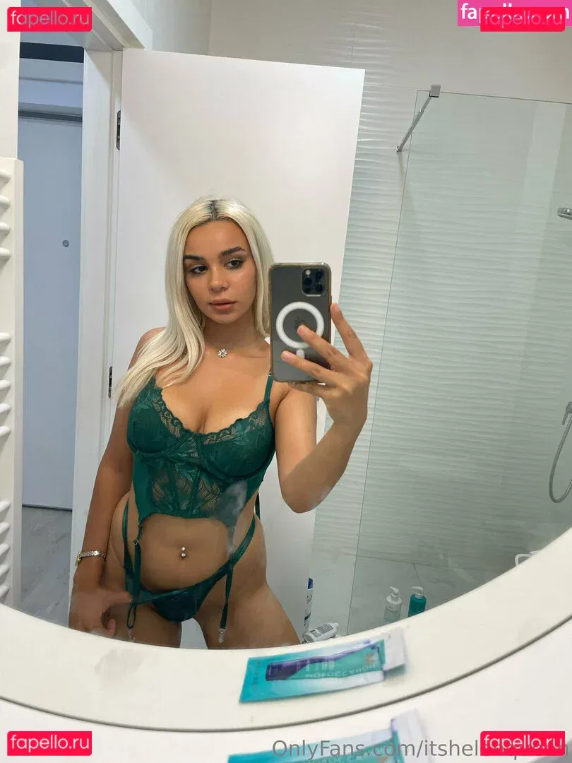 Helenqueen Onlyfans Photo Gallery 