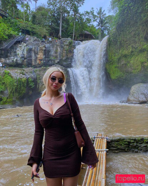 Helenqueen Onlyfans Photo Gallery 