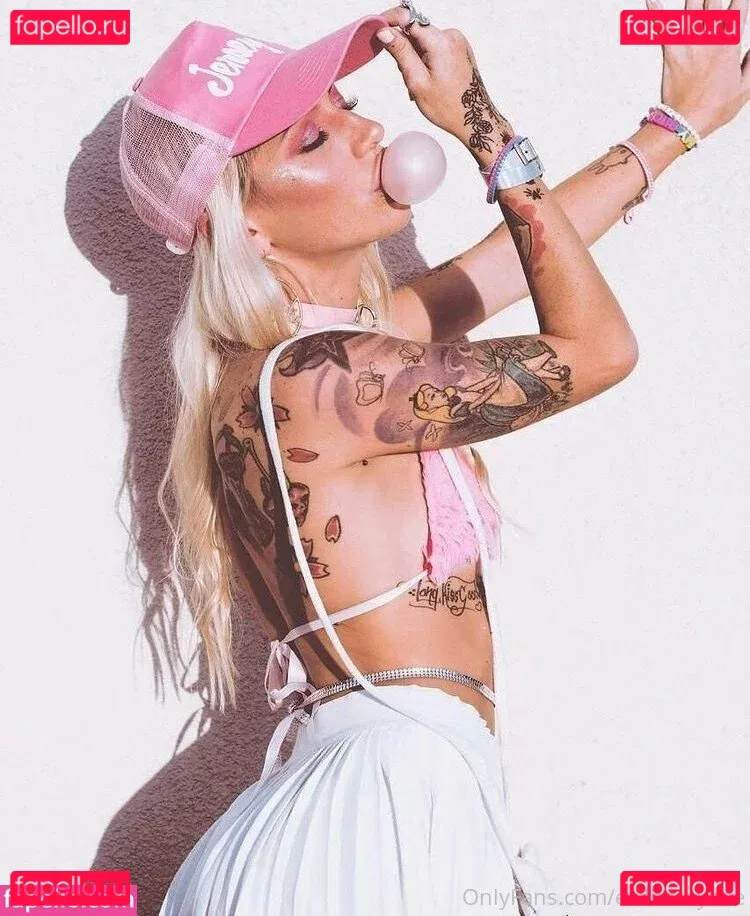 evilbarbybae Onlyfans Photo Gallery 