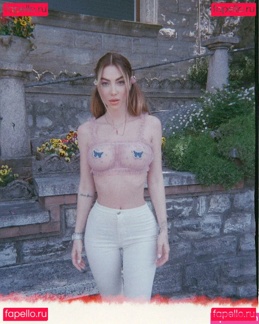 Valentina Fradegrada Onlyfans Photo Gallery 