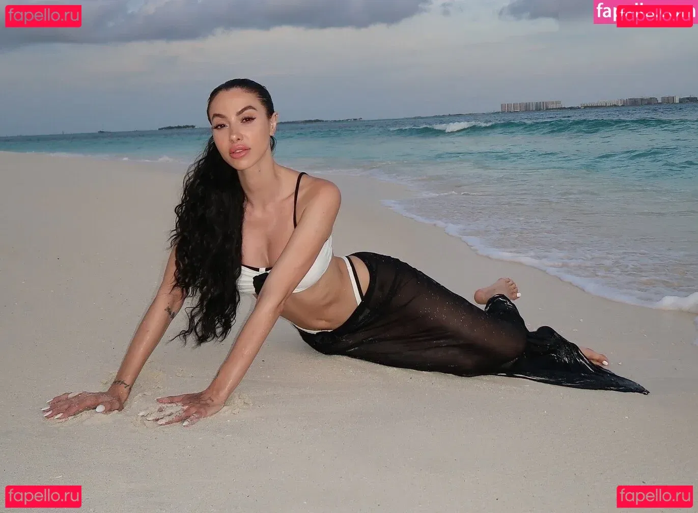 Valentina Fradegrada Onlyfans Photo Gallery 