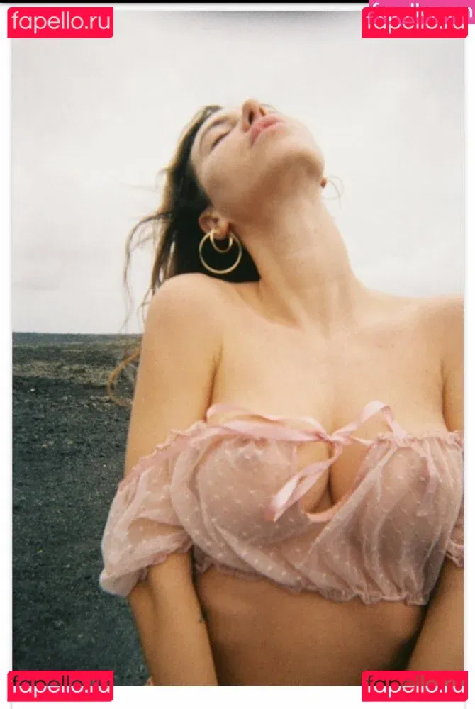 Valentina Fradegrada Onlyfans Photo Gallery 