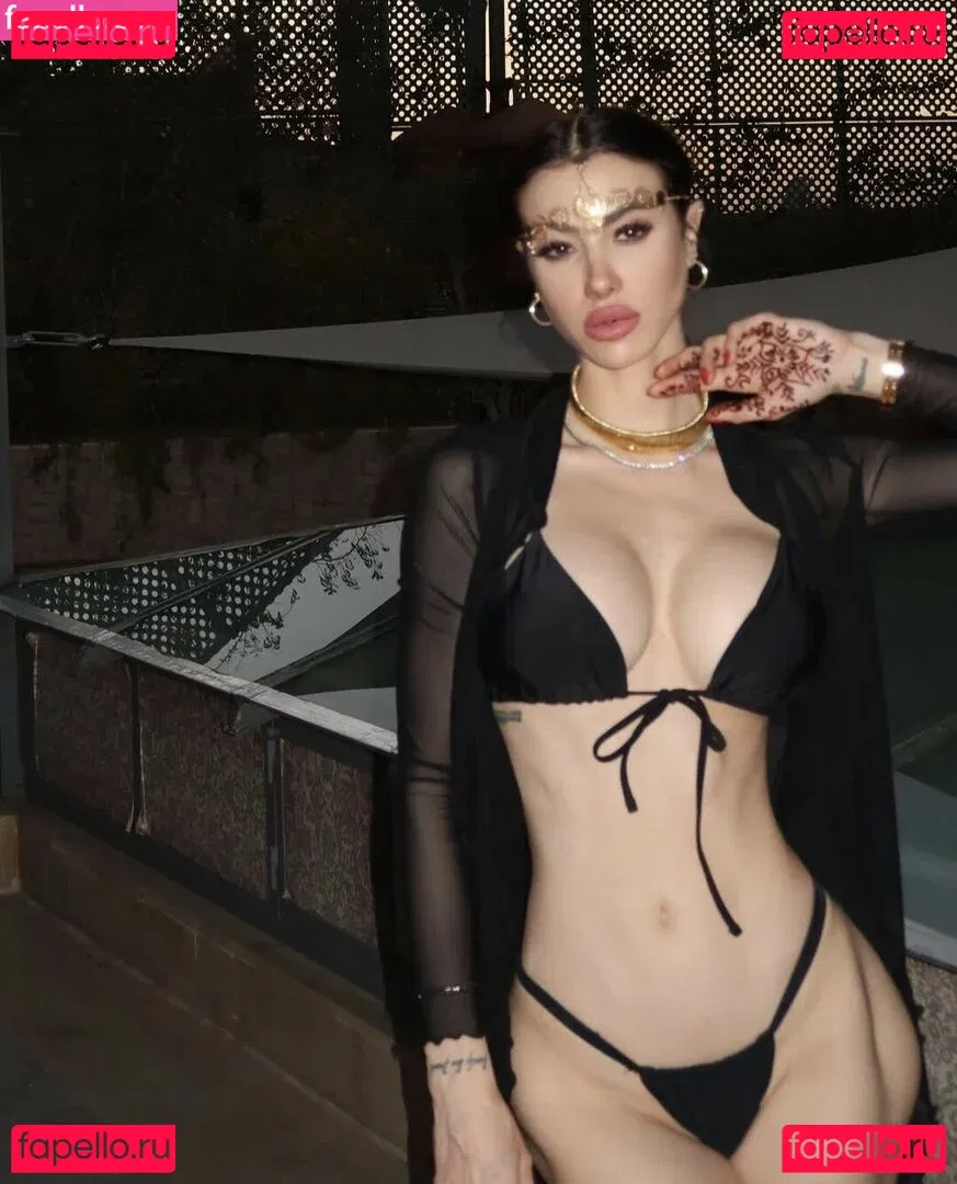 Valentina Fradegrada Onlyfans Photo Gallery 