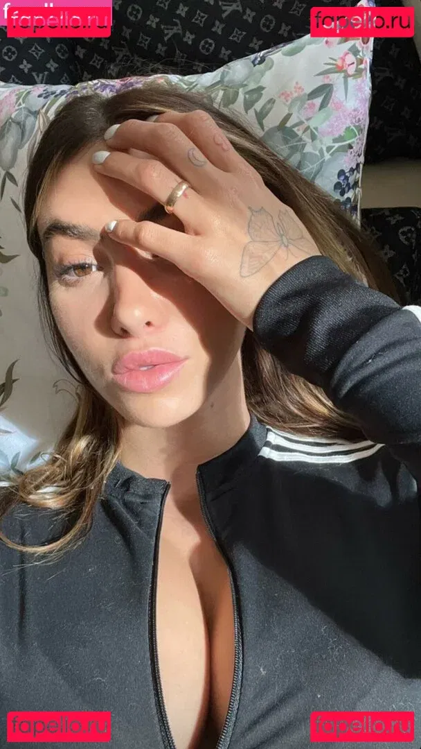 Valentina Fradegrada Onlyfans Photo Gallery 