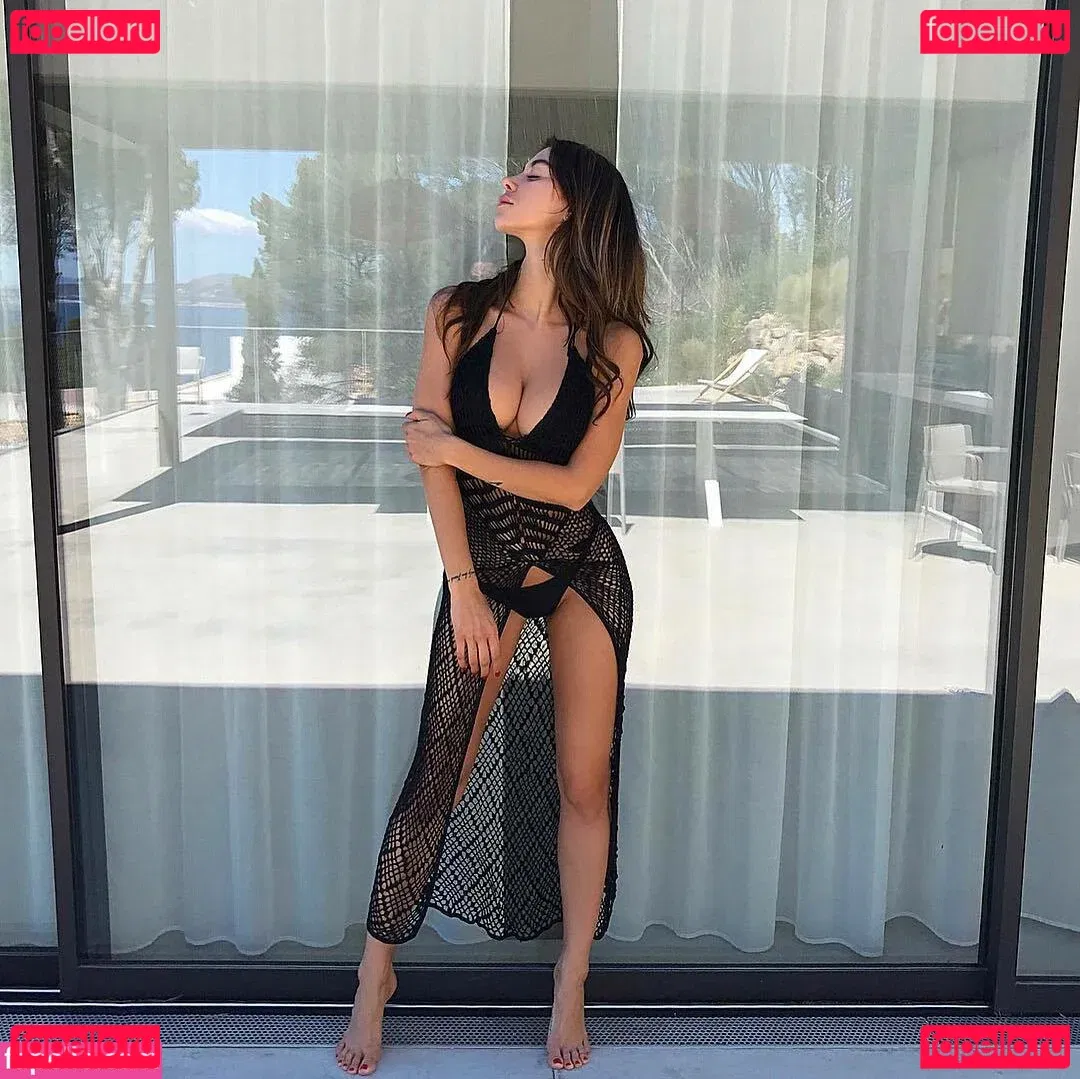 Valentina Fradegrada Onlyfans Photo Gallery 