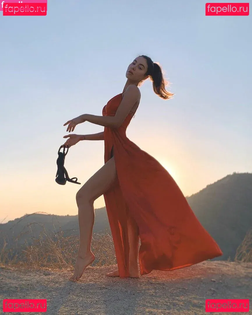 Valentina Fradegrada Onlyfans Photo Gallery 