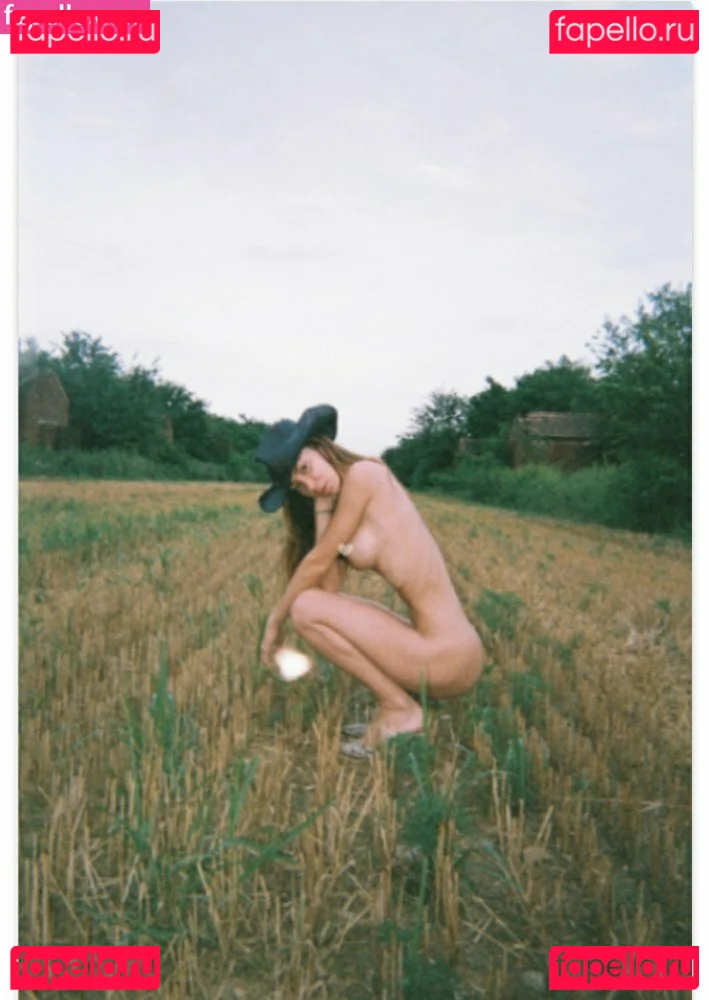 Valentina Fradegrada Onlyfans Photo Gallery 