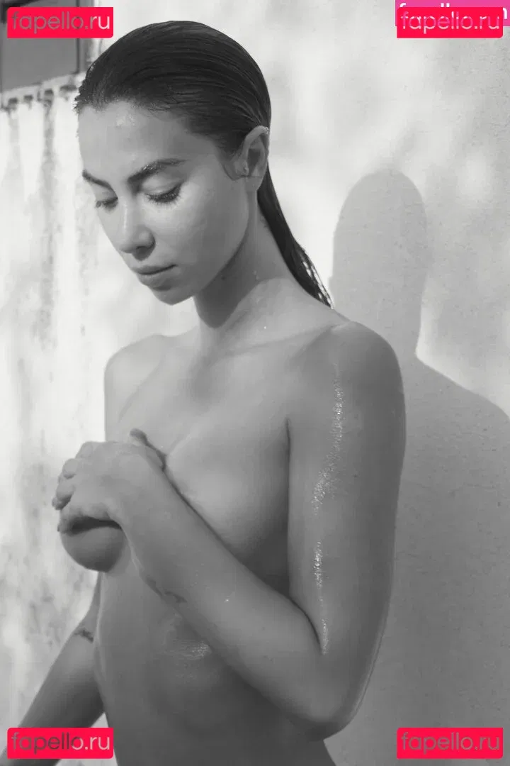 Valentina Fradegrada Onlyfans Photo Gallery 