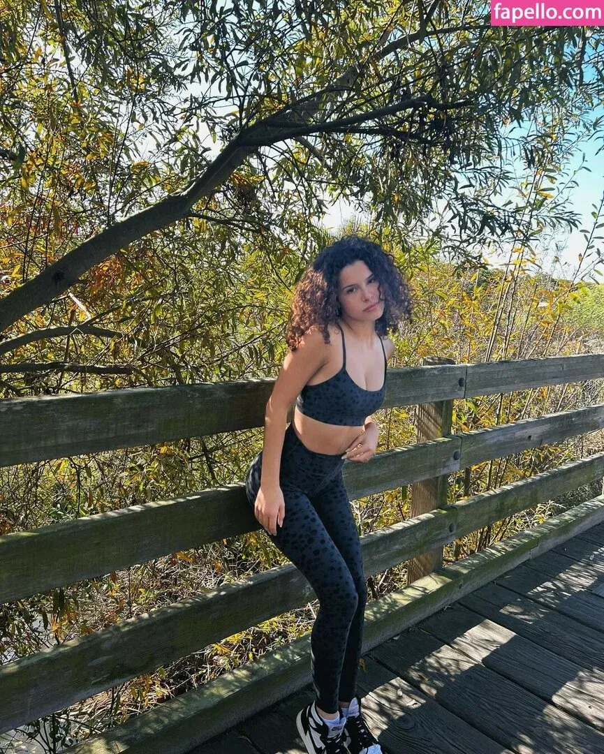 Gabriella Saraivah Onlyfans Photo Gallery 