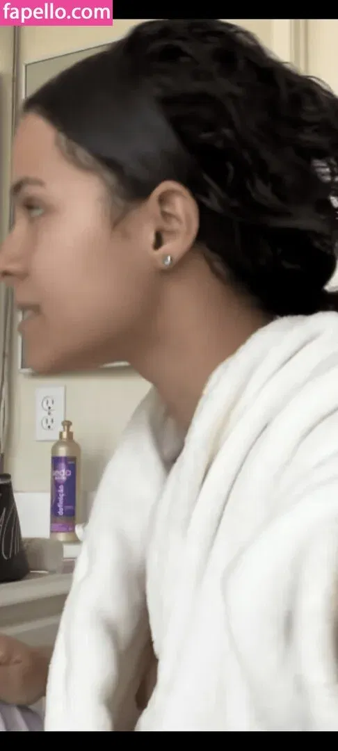 Gabriella Saraivah Onlyfans Photo Gallery 