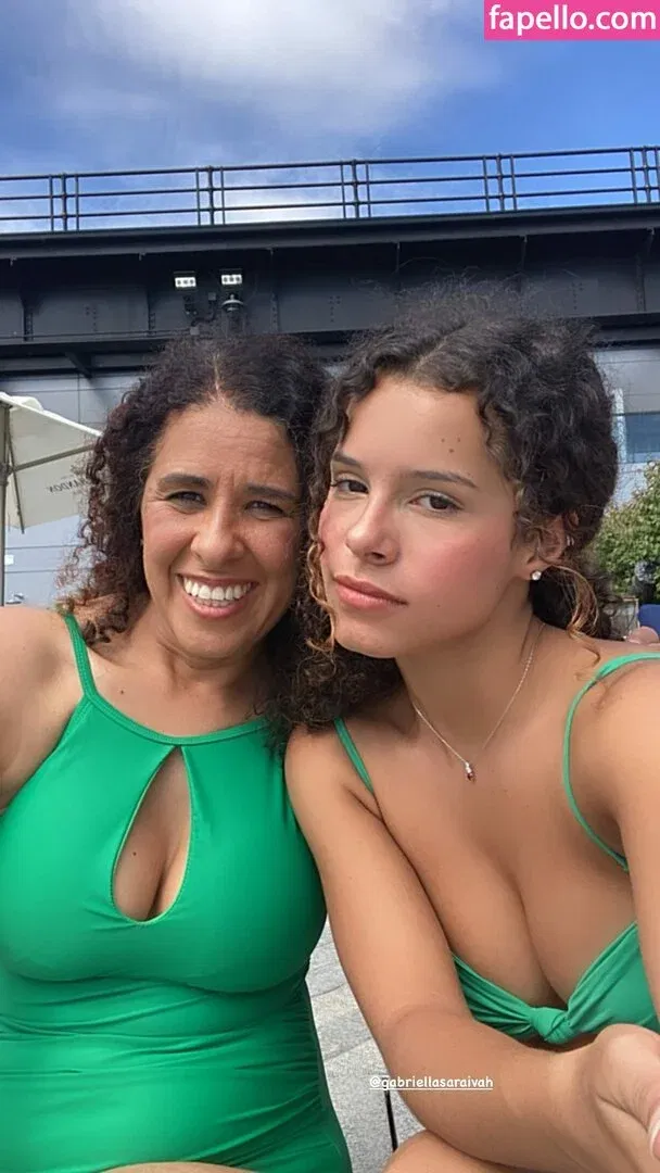 Gabriella Saraivah Onlyfans Photo Gallery 