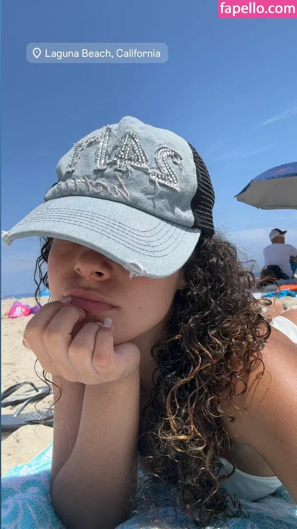 Gabriella Saraivah Onlyfans Photo Gallery 