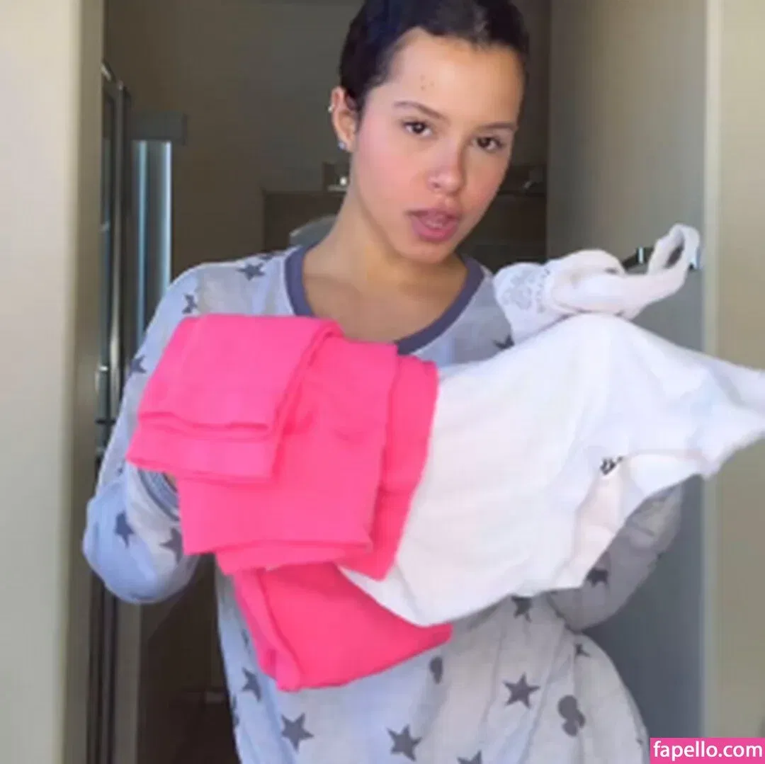 Gabriella Saraivah Onlyfans Photo Gallery 