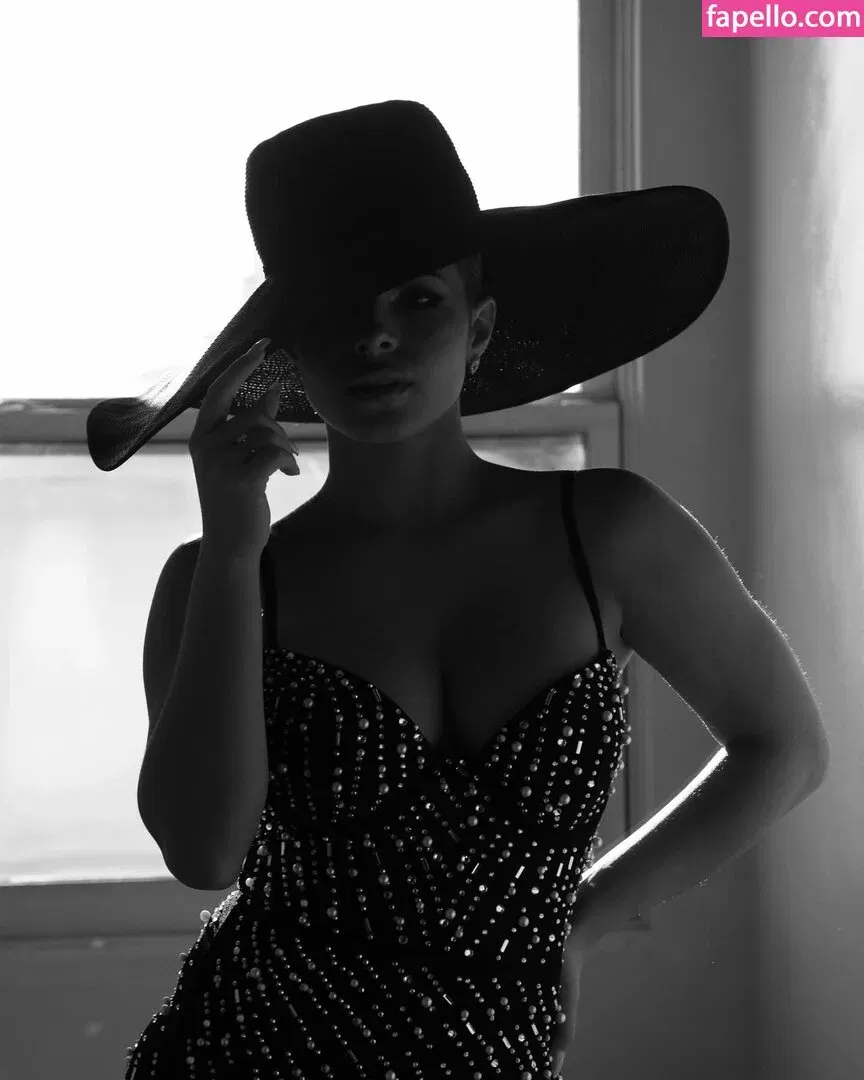 Gabriella Saraivah Onlyfans Photo Gallery 