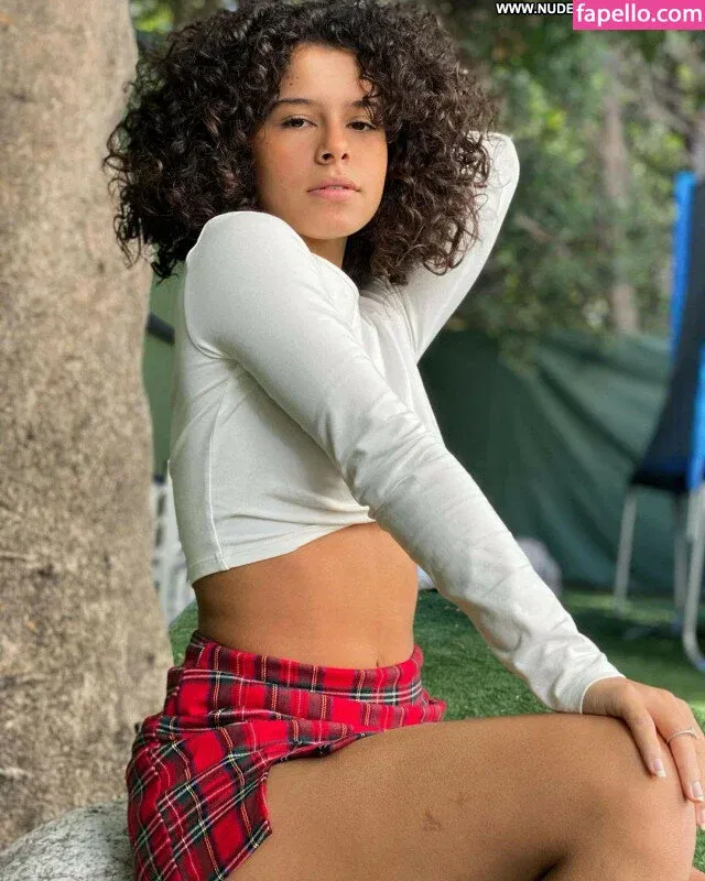 Gabriella Saraivah Onlyfans Photo Gallery 