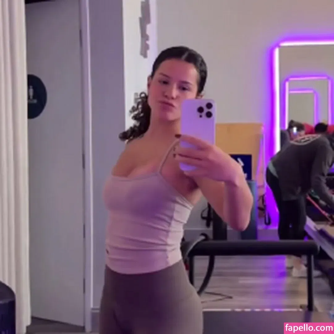 Gabriella Saraivah Onlyfans Photo Gallery 