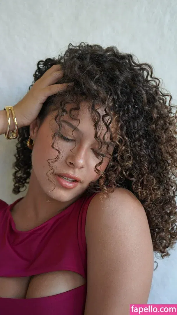 Gabriella Saraivah Onlyfans Photo Gallery 