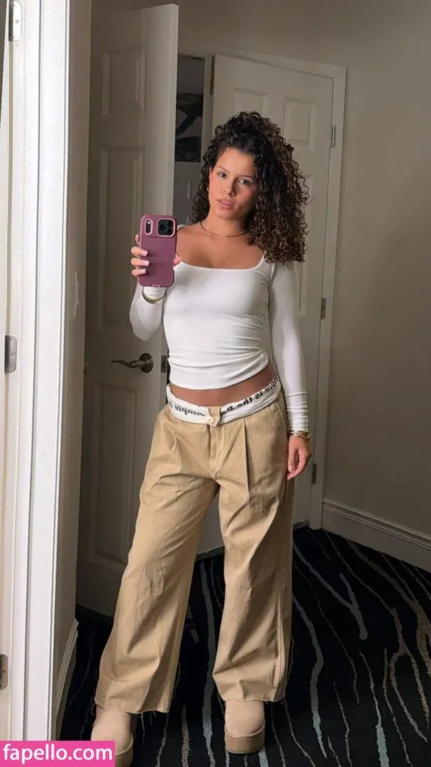 Gabriella Saraivah Onlyfans Photo Gallery 