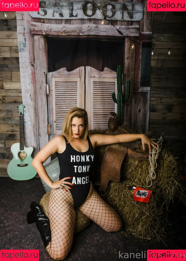 kimberlykane Onlyfans Photo Gallery 